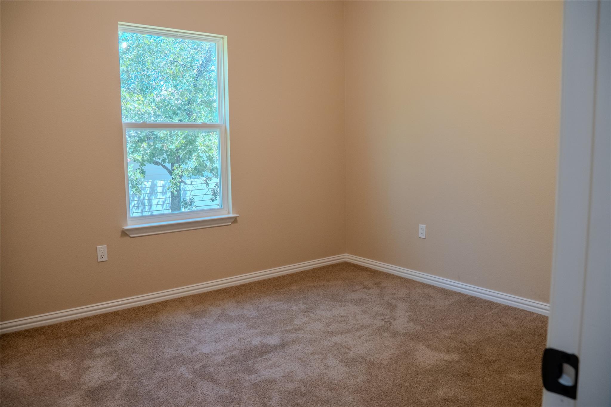1875 Greenwood Ave, Kingsland, TX 78639