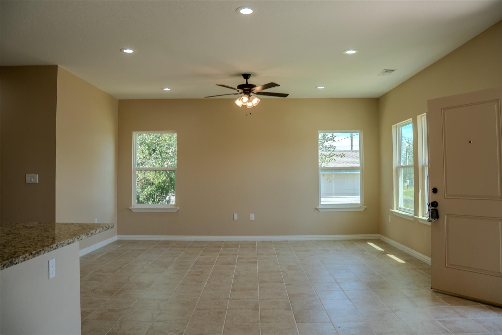 1875 Greenwood Ave, Kingsland, TX 78639