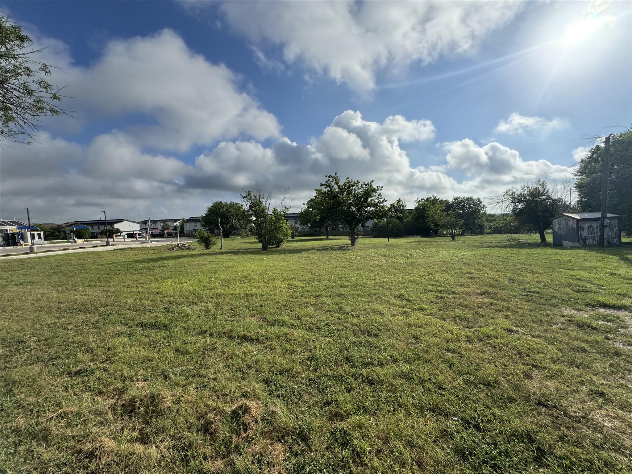 1371 E Fm 150 Rd, Kyle, TX 78640