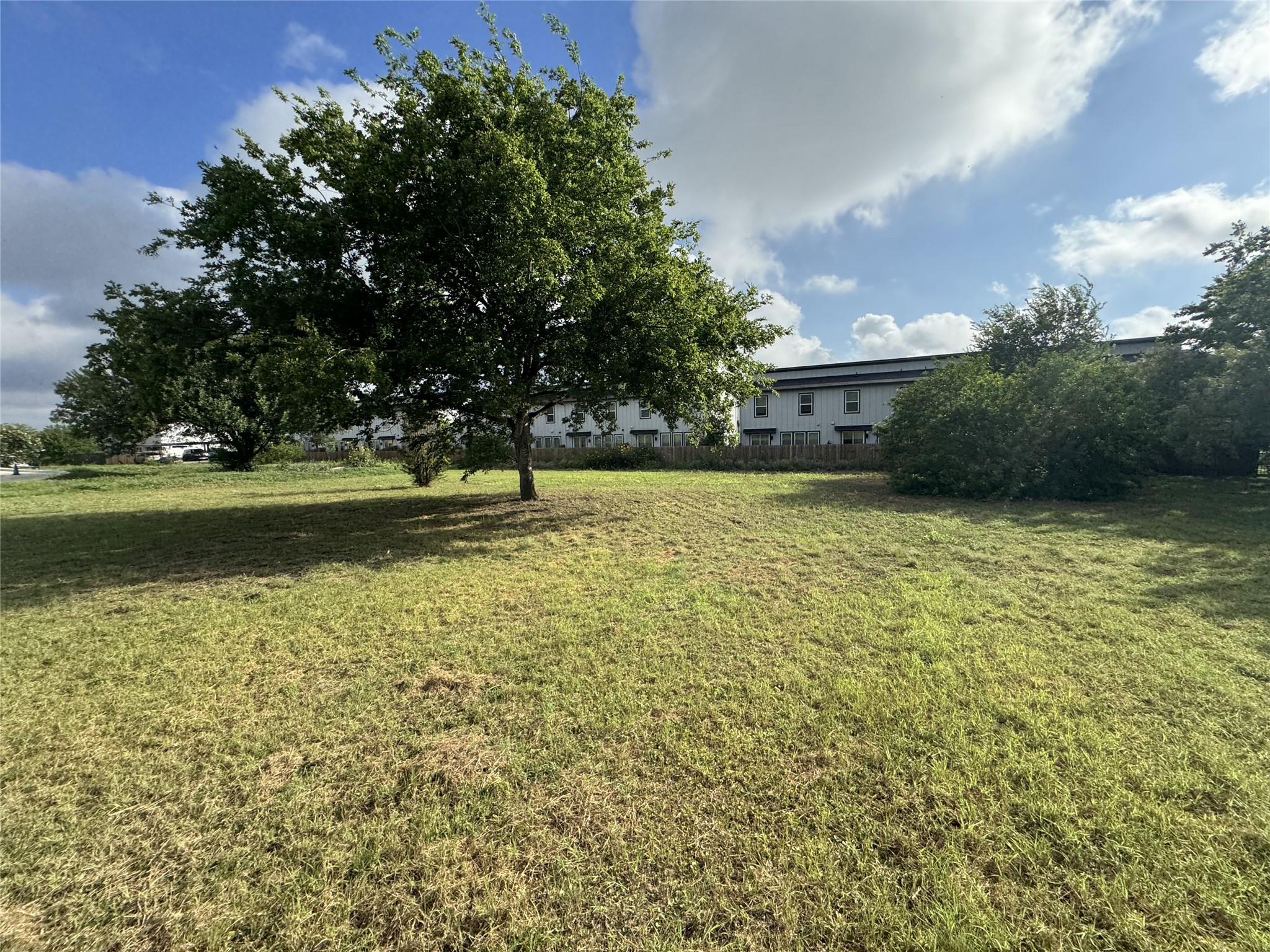 1371 E Fm 150 Rd, Kyle, TX 78640