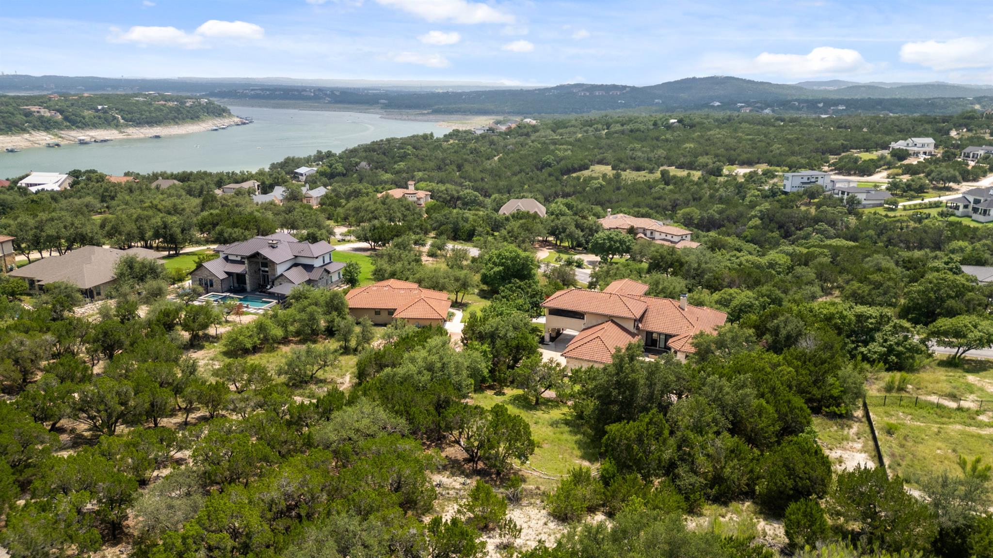 16917 Northlake Hills Dr, Jonestown, TX 78645