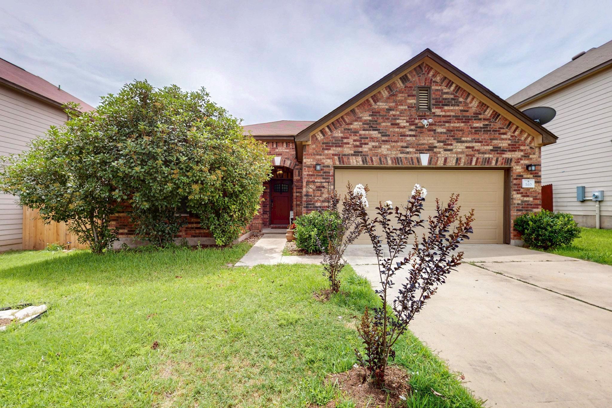 140 Matthews Ln, Kyle, TX 78640