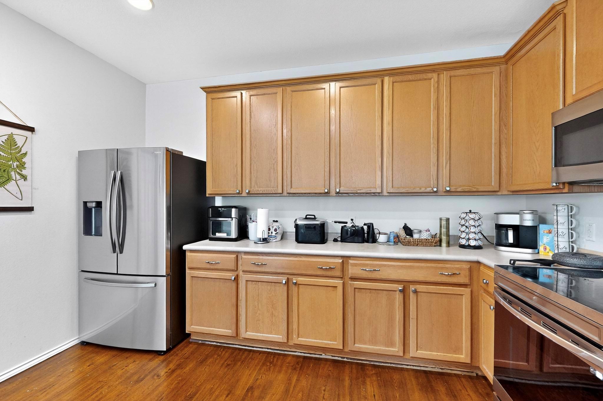 140 Matthews Ln, Kyle, TX 78640