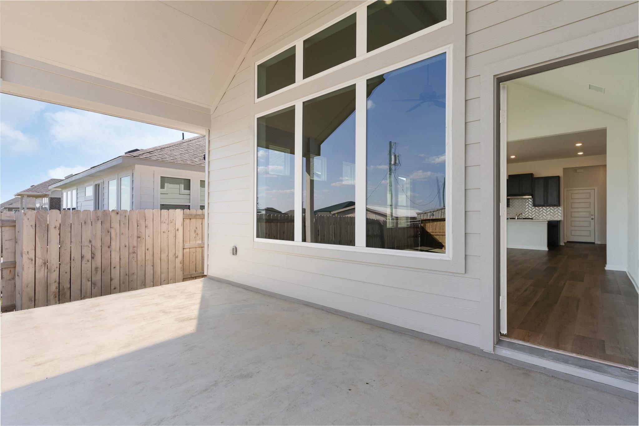 13801 Tucker Hedge Pass, Elgin, TX 78621