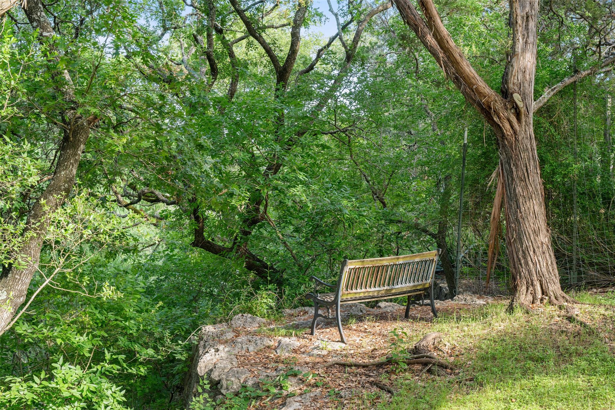 301 Wilson Creek Cir, Wimberley, TX 78676