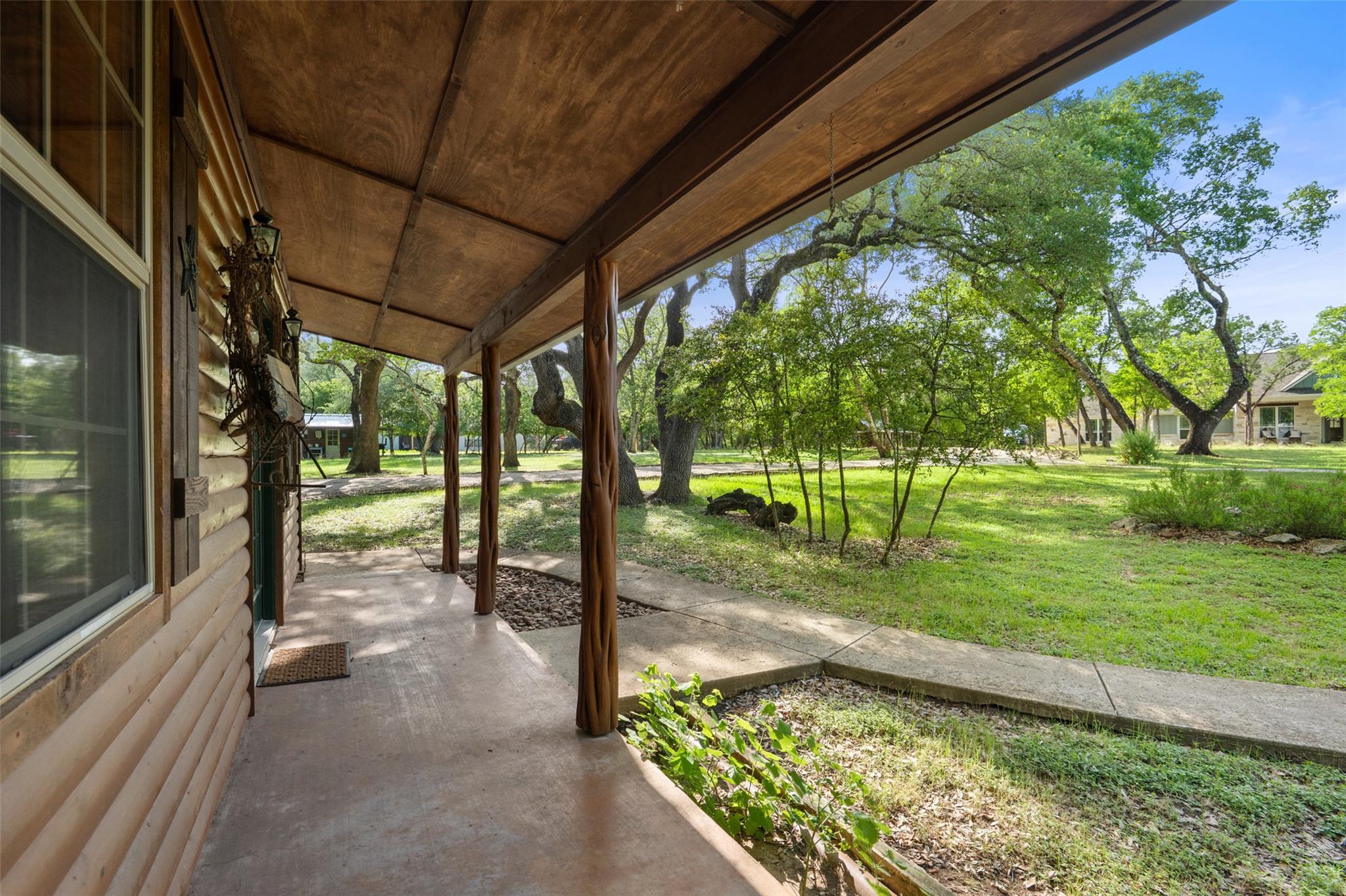 301 Wilson Creek Cir, Wimberley, TX 78676