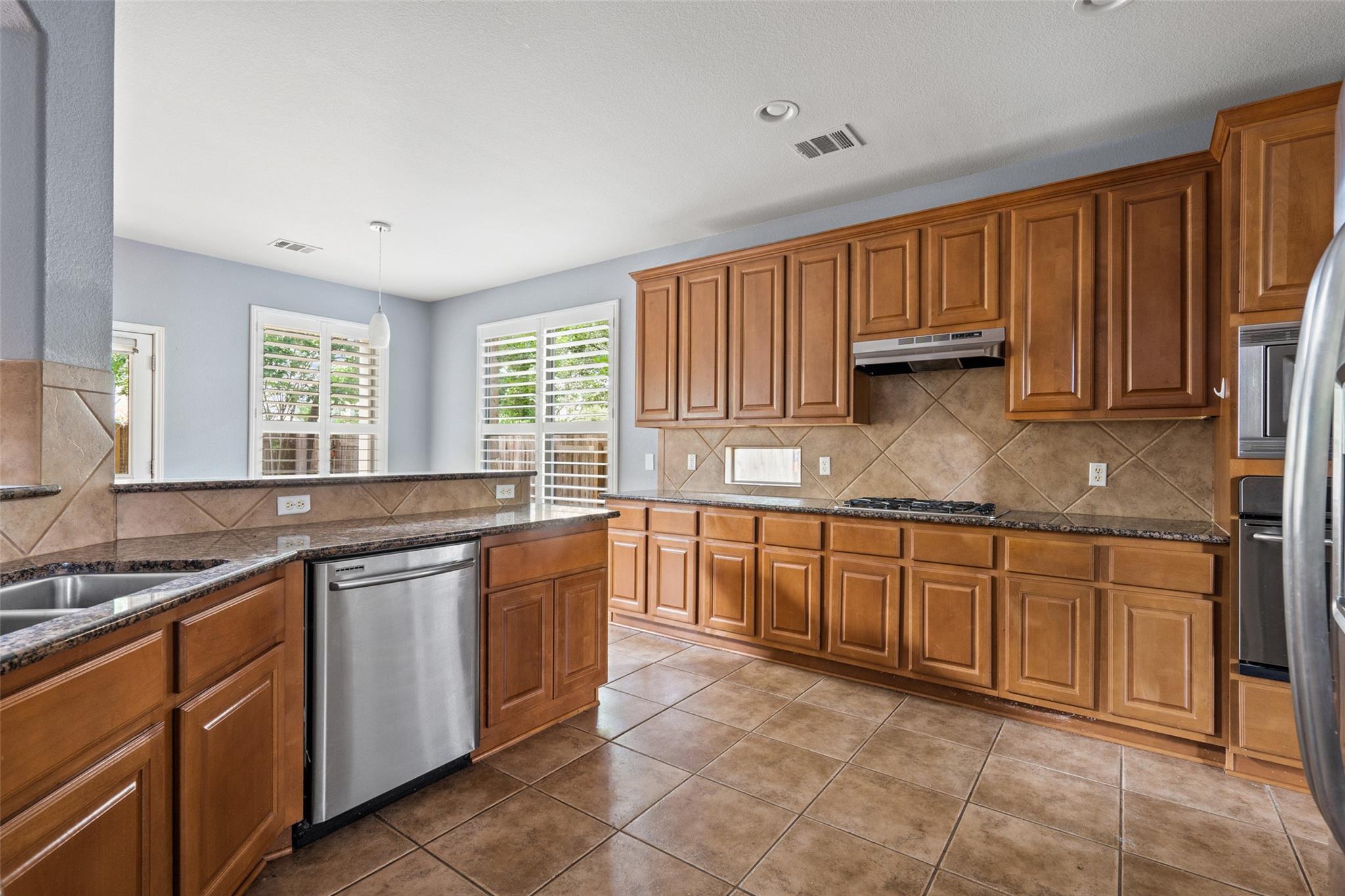 908 Golden Palomino Ct, Austin, TX 78732