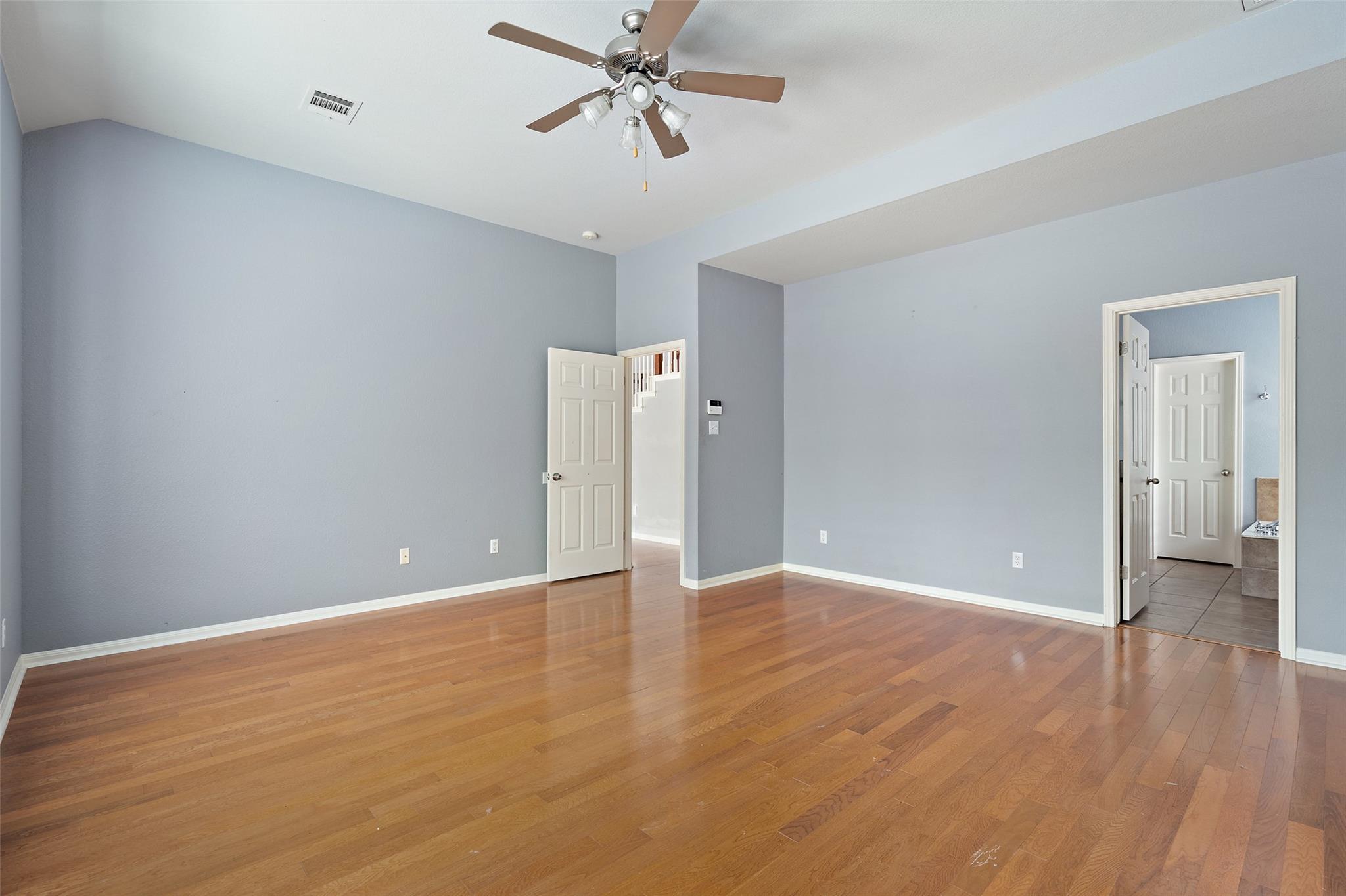908 Golden Palomino Ct, Austin, TX 78732