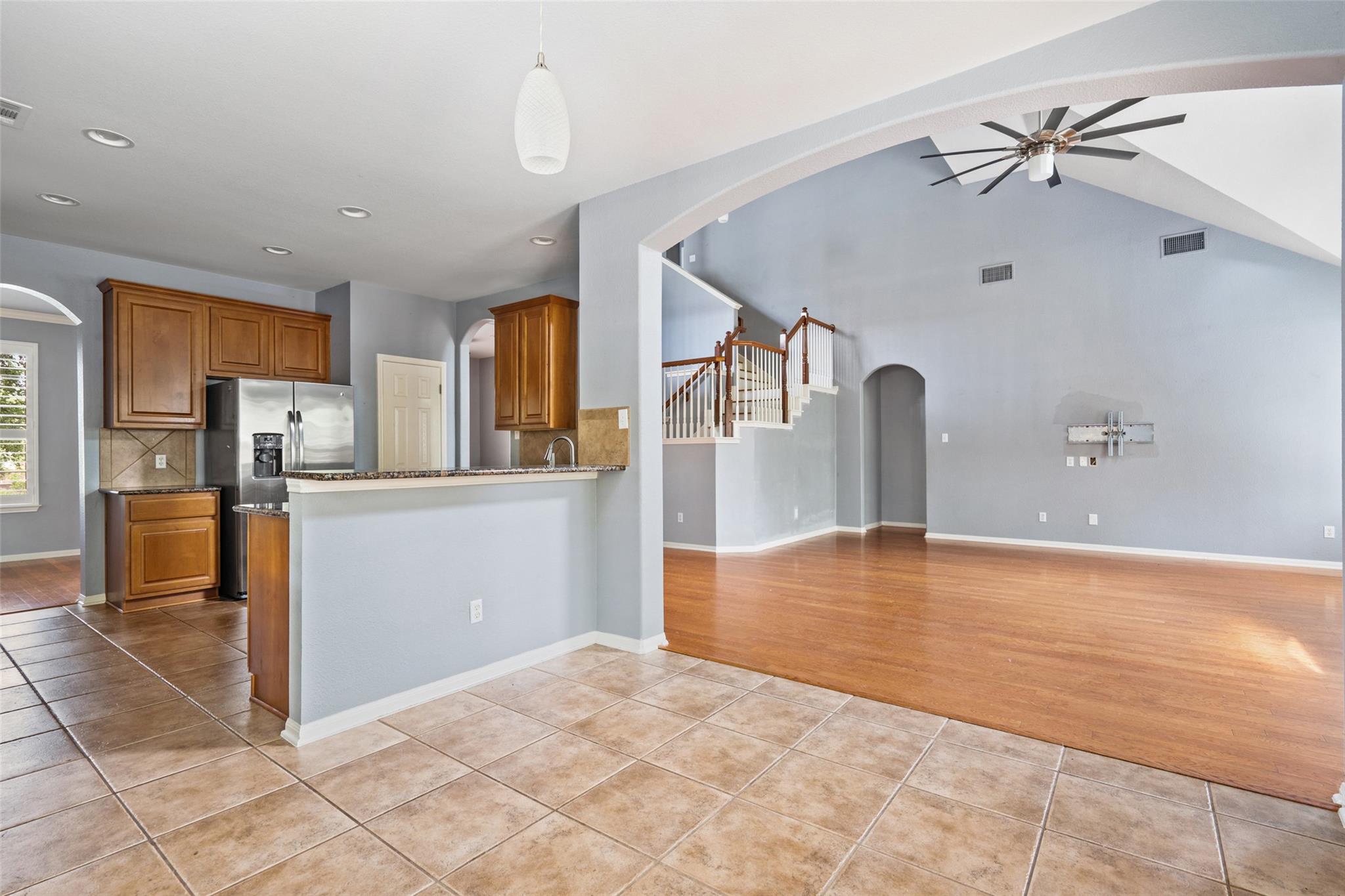 908 Golden Palomino Ct, Austin, TX 78732