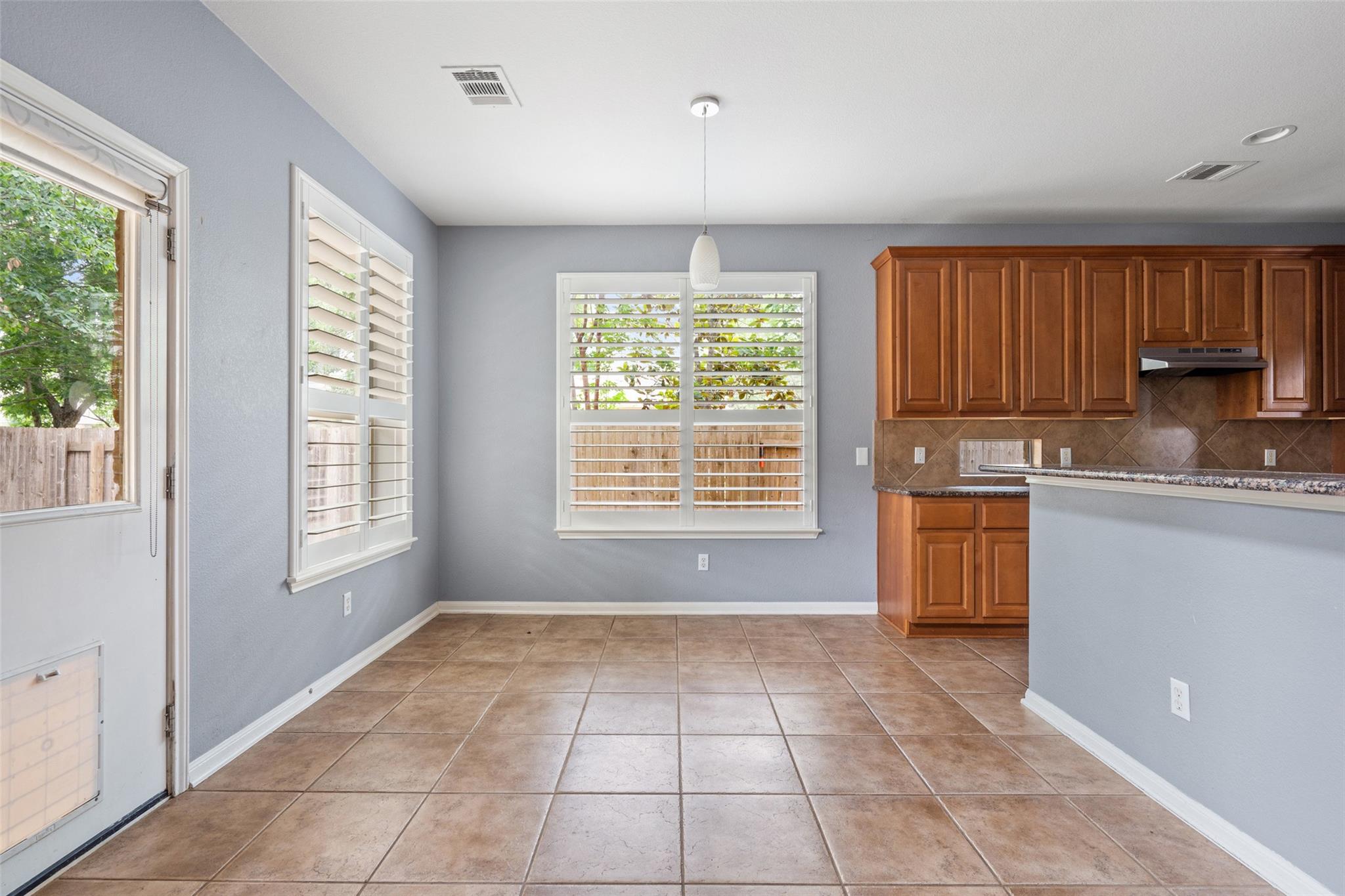 908 Golden Palomino Ct, Austin, TX 78732