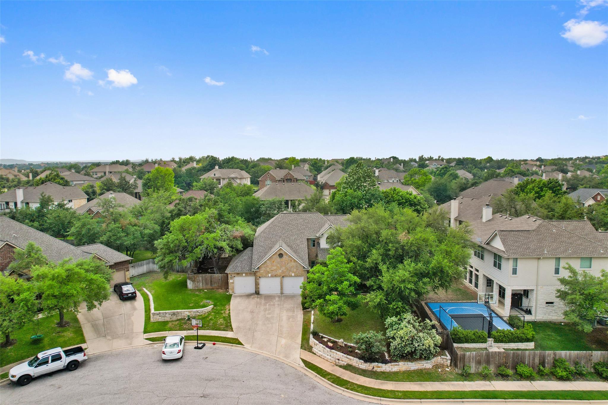 908 Golden Palomino Ct, Austin, TX 78732