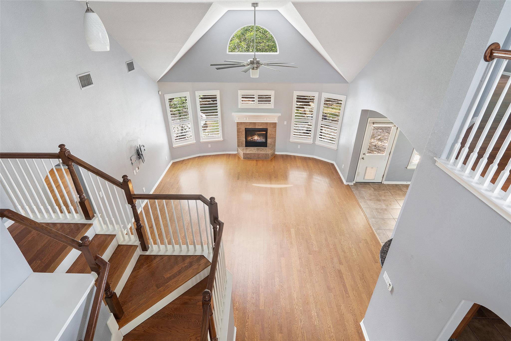 908 Golden Palomino Ct, Austin, TX 78732