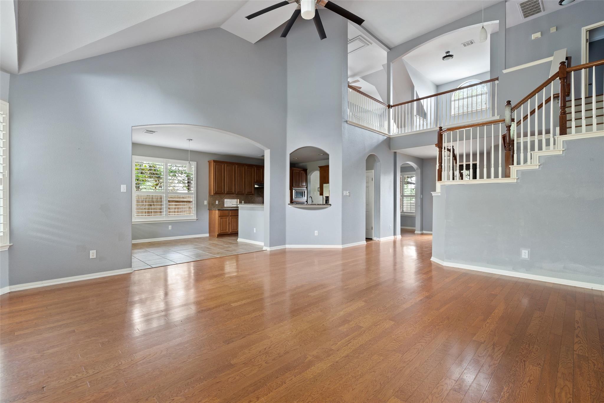908 Golden Palomino Ct, Austin, TX 78732