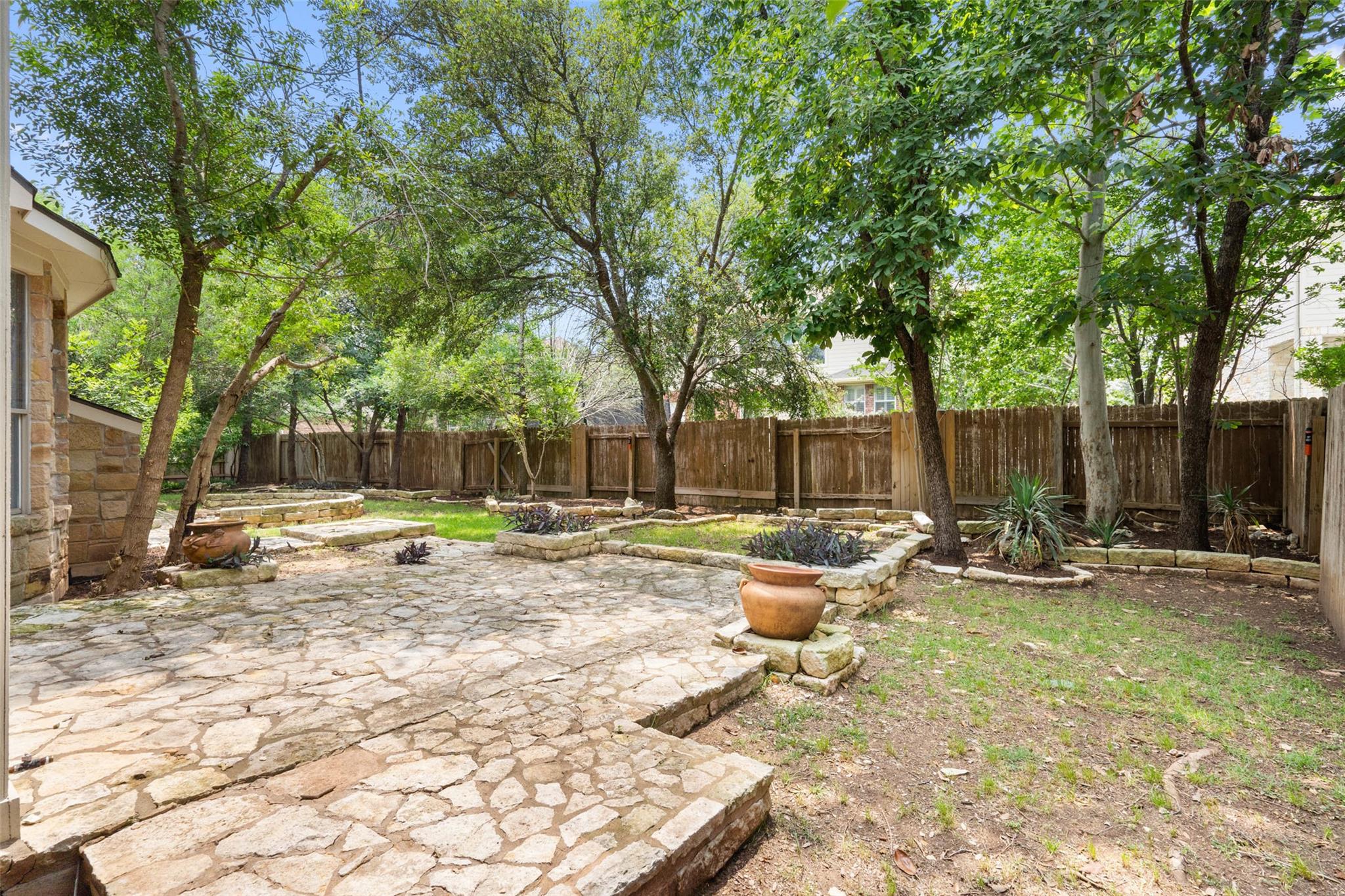 908 Golden Palomino Ct, Austin, TX 78732