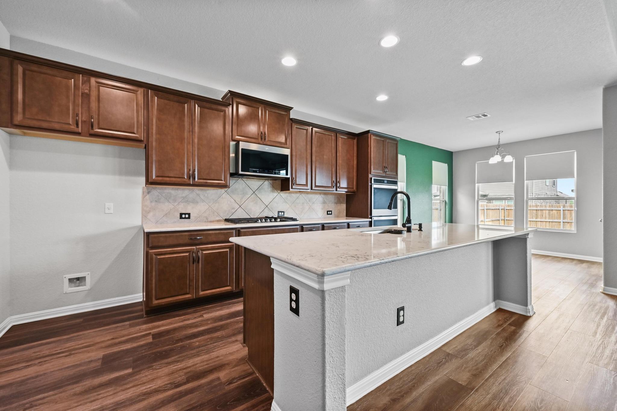 6709 Golden Bough Ln, Pflugerville, TX 78660