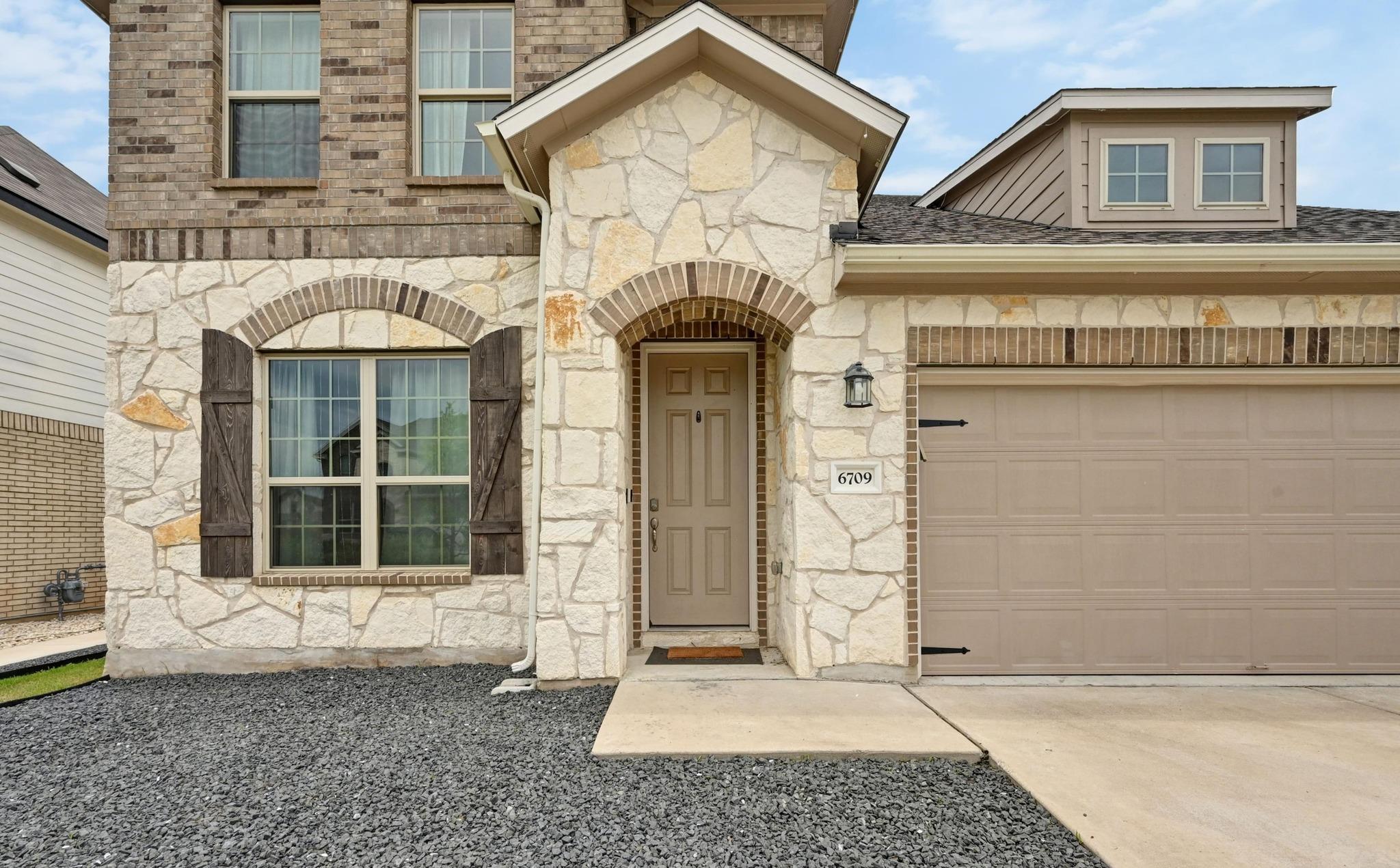 6709 Golden Bough Ln, Pflugerville, TX 78660