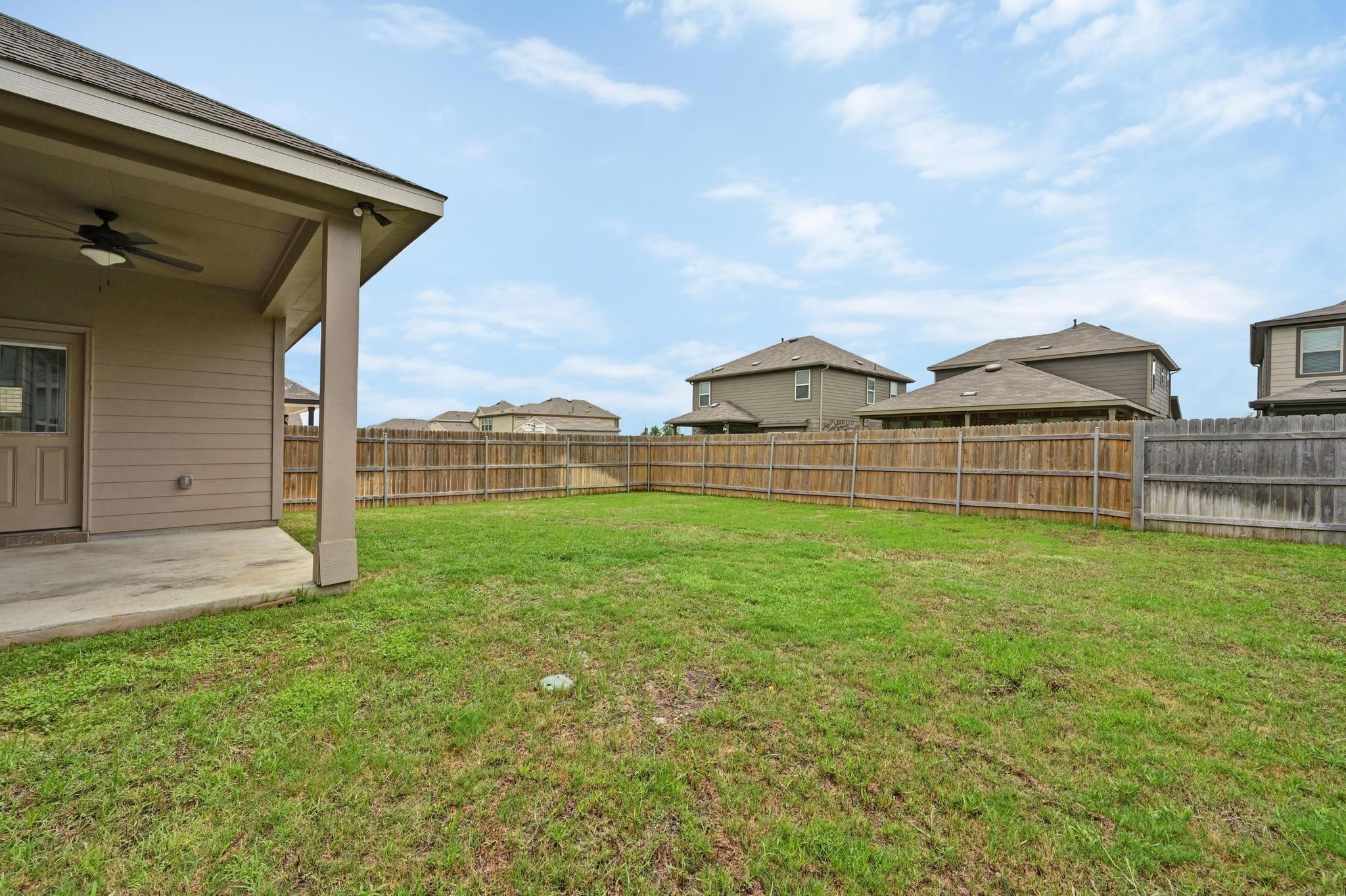 6709 Golden Bough Ln, Pflugerville, TX 78660