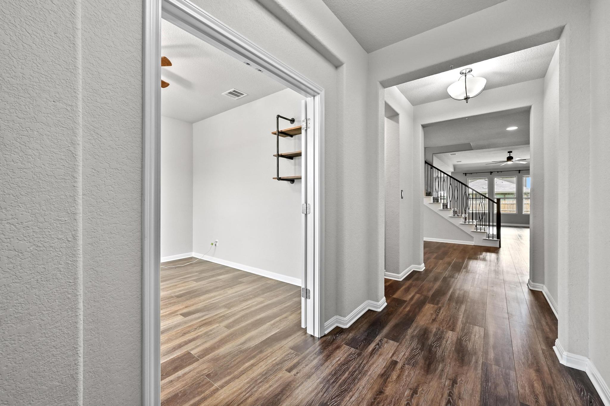 6709 Golden Bough Ln, Pflugerville, TX 78660