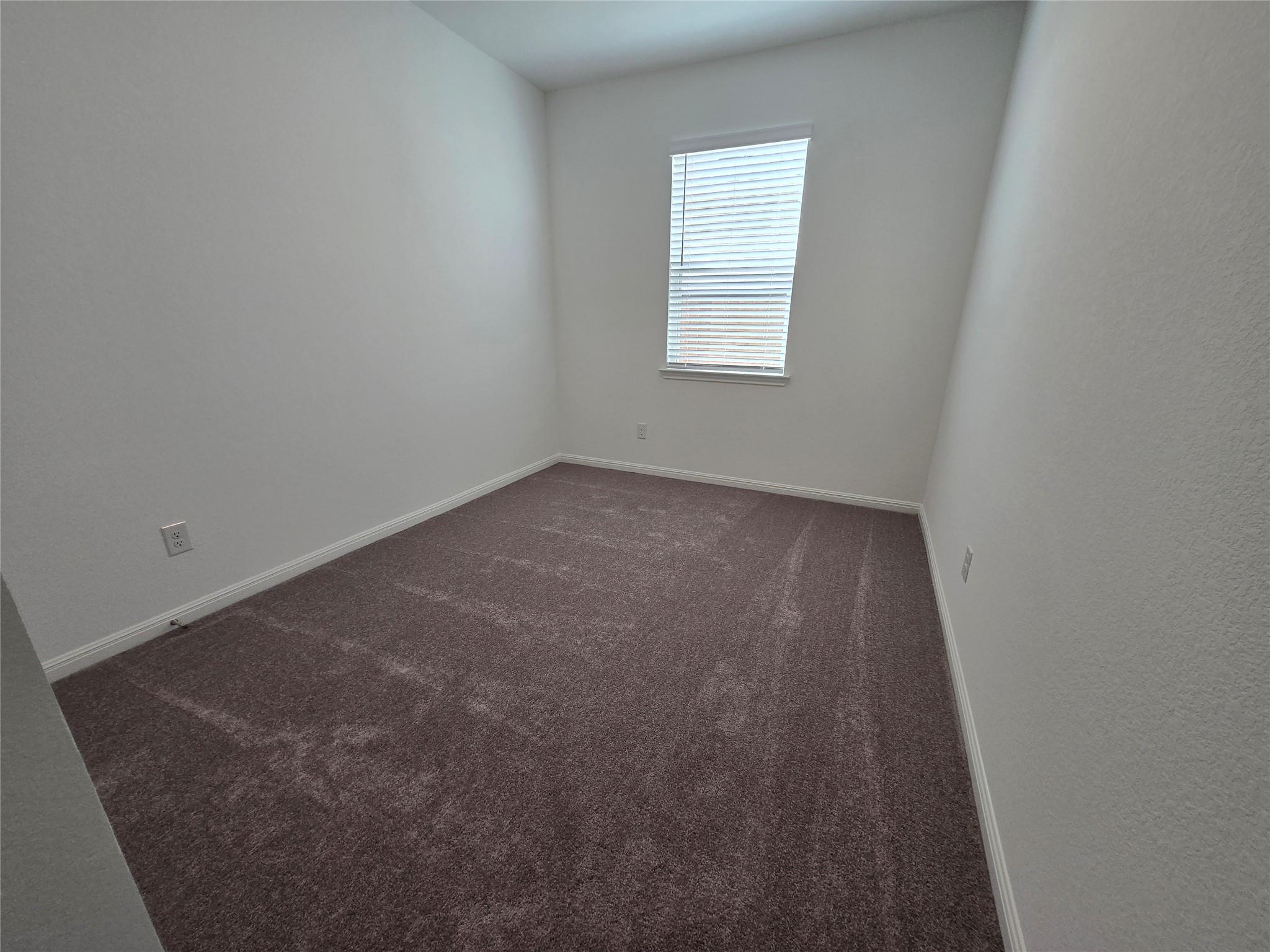 614 Emory Crossing Blvd, Hutto, TX 78634