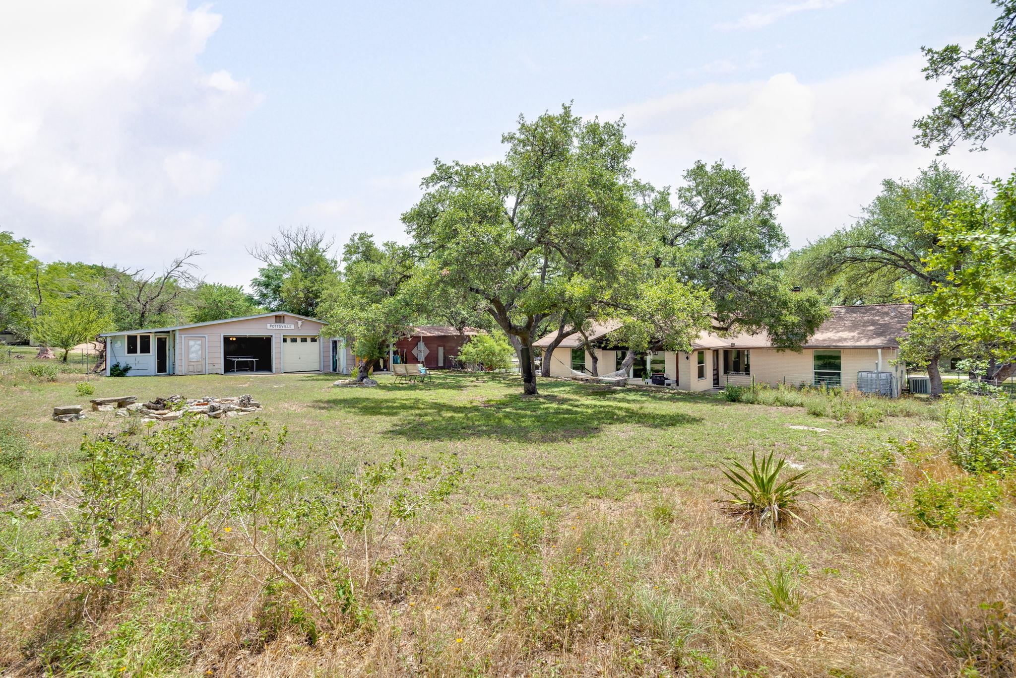 8604 Granada Hills Dr, Austin, TX 78737