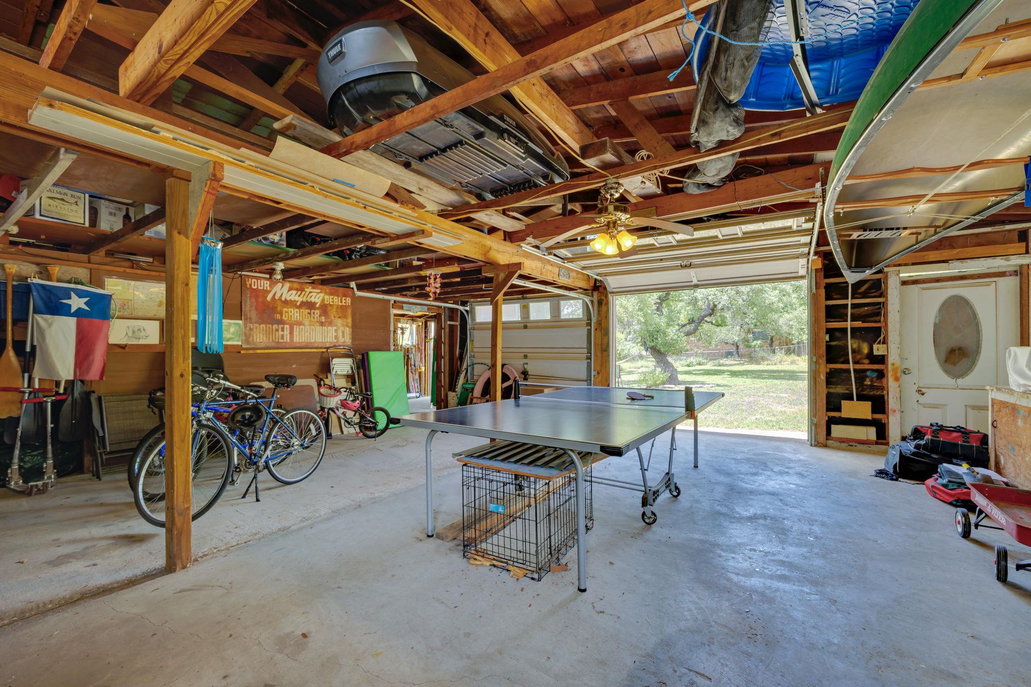 8604 Granada Hills Dr, Austin, TX 78737