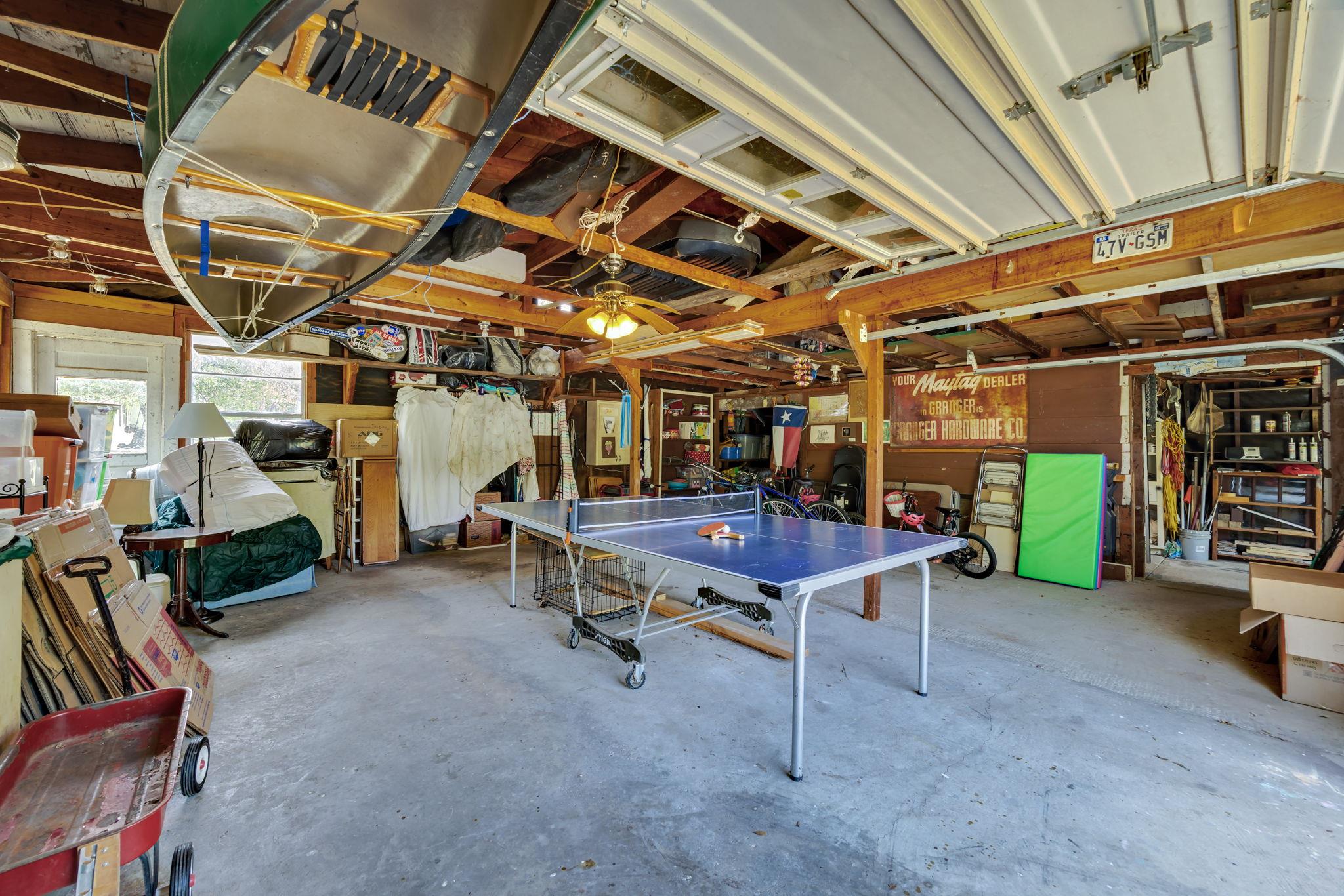 8604 Granada Hills Dr, Austin, TX 78737