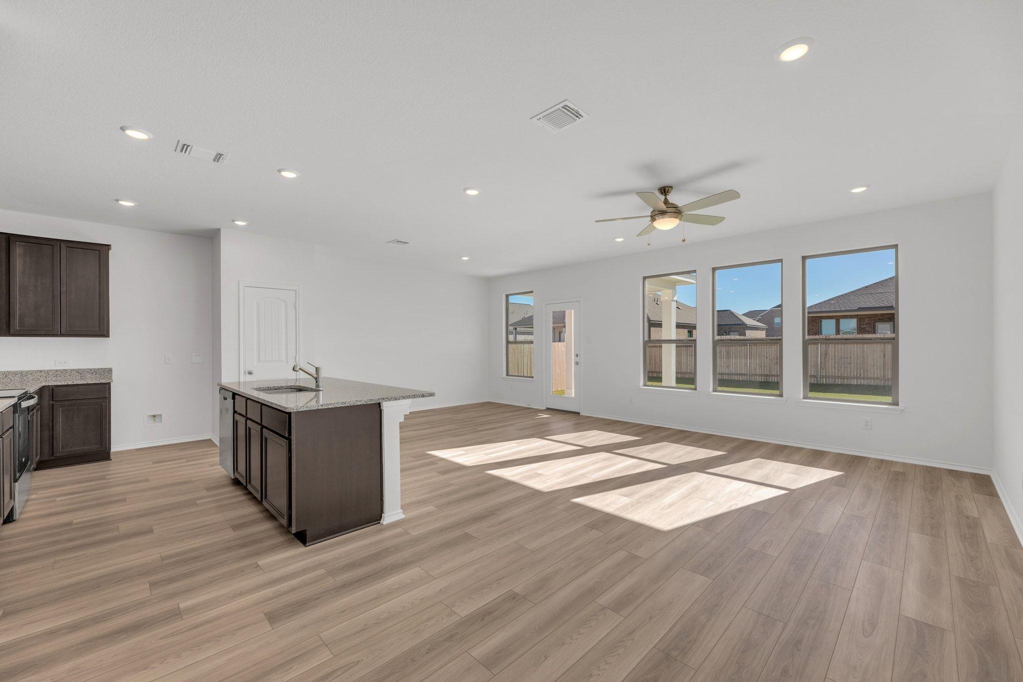 15101 Kiger Mustang Dr, Manor, TX 78653