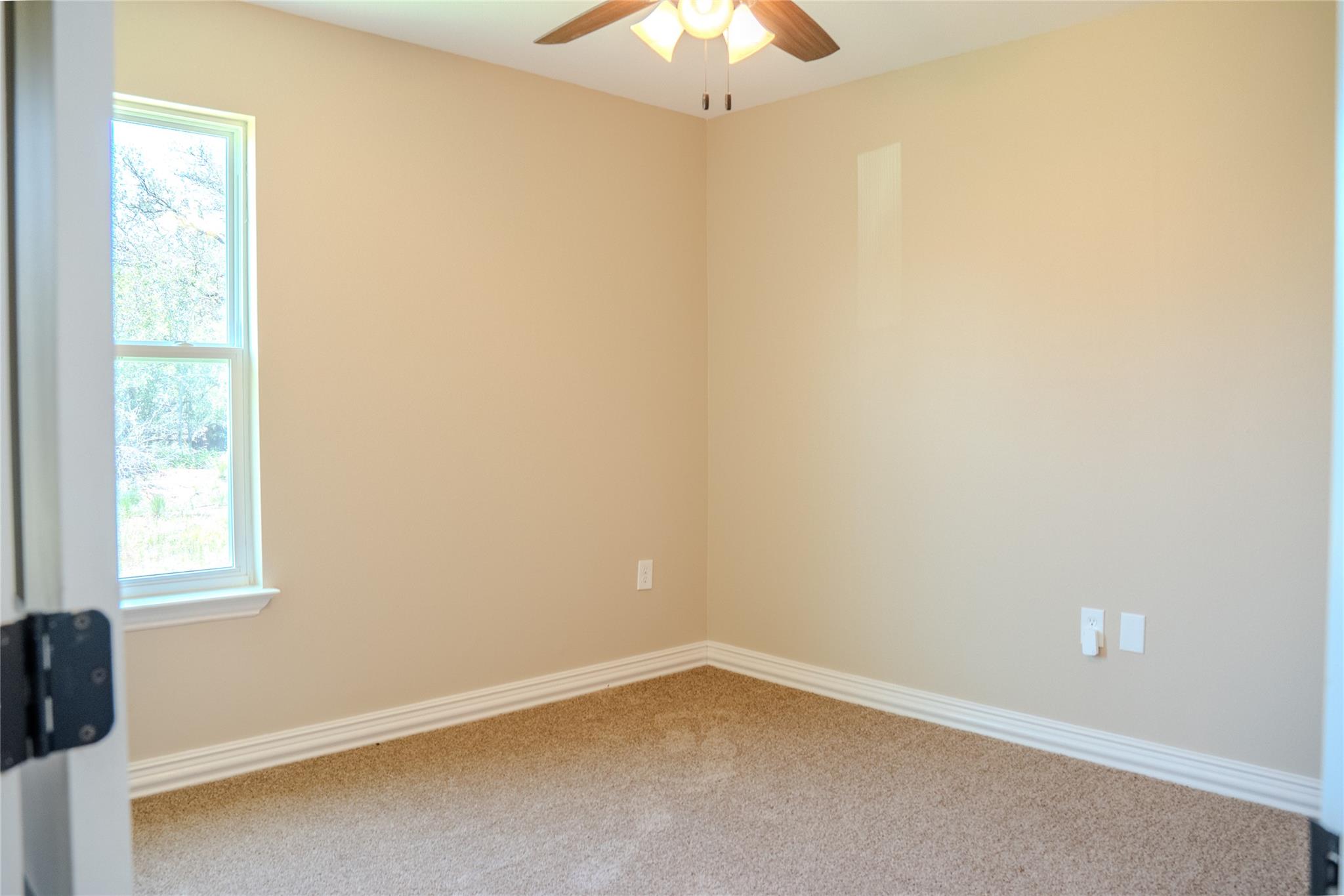 2182 McArthur Ave, Kingsland, TX 78639