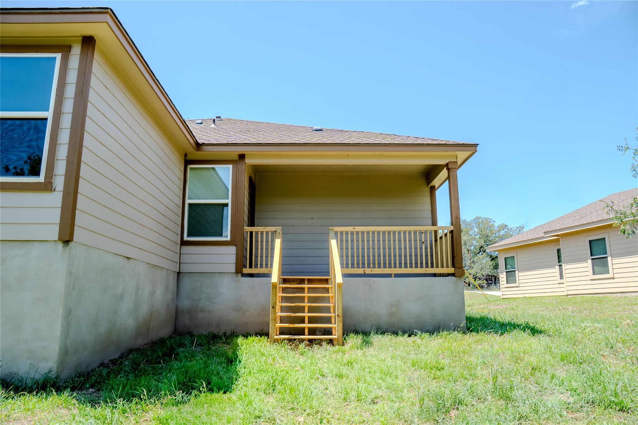 2182 McArthur Ave, Kingsland, TX 78639