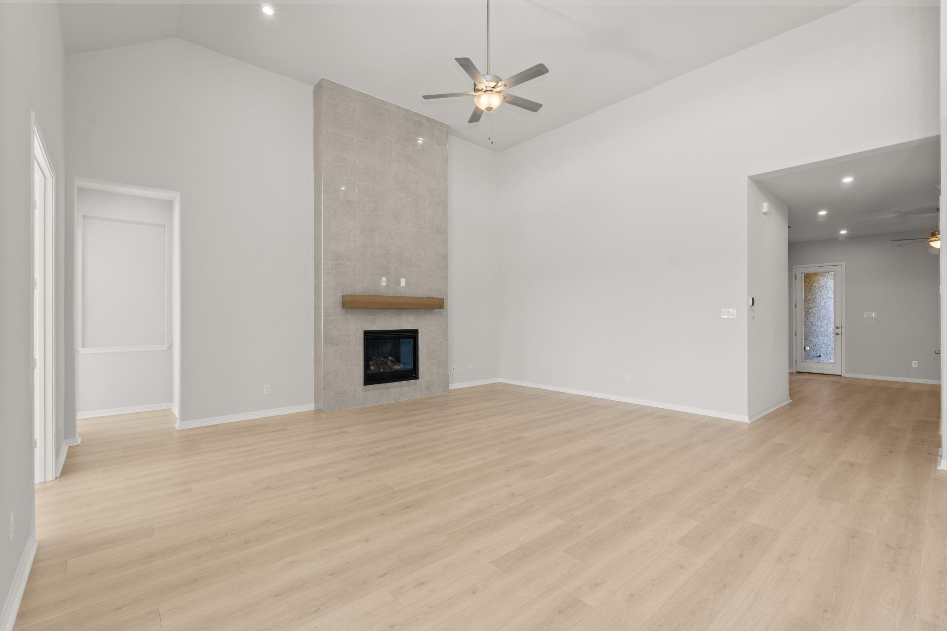 7808 Tessera Pkwy, Lago Vista, TX 78645