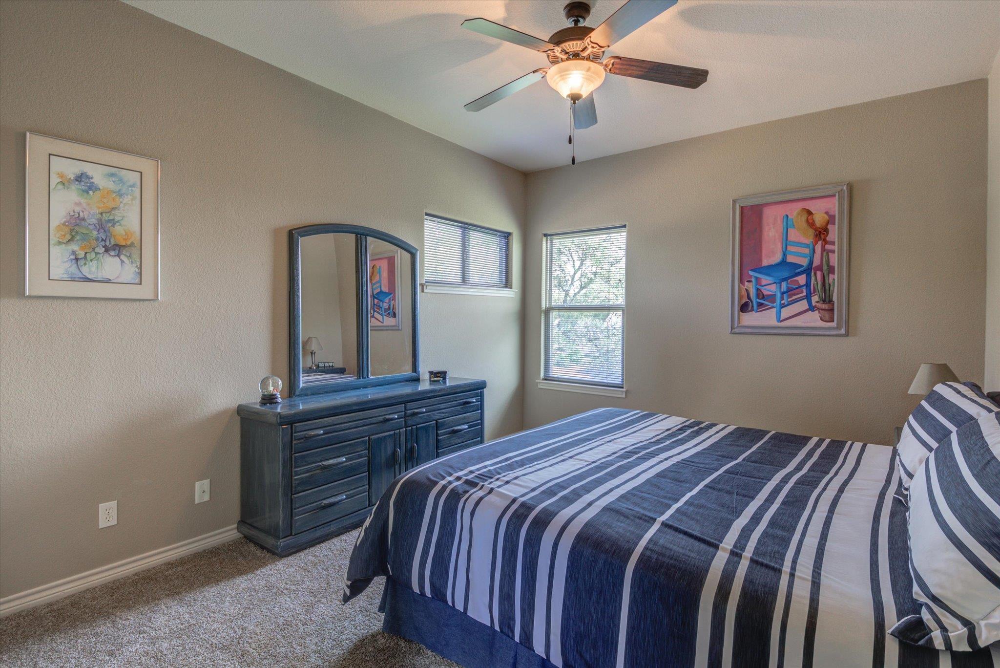 208 Colina Cove Dr Dr, Kingsland, TX 78639