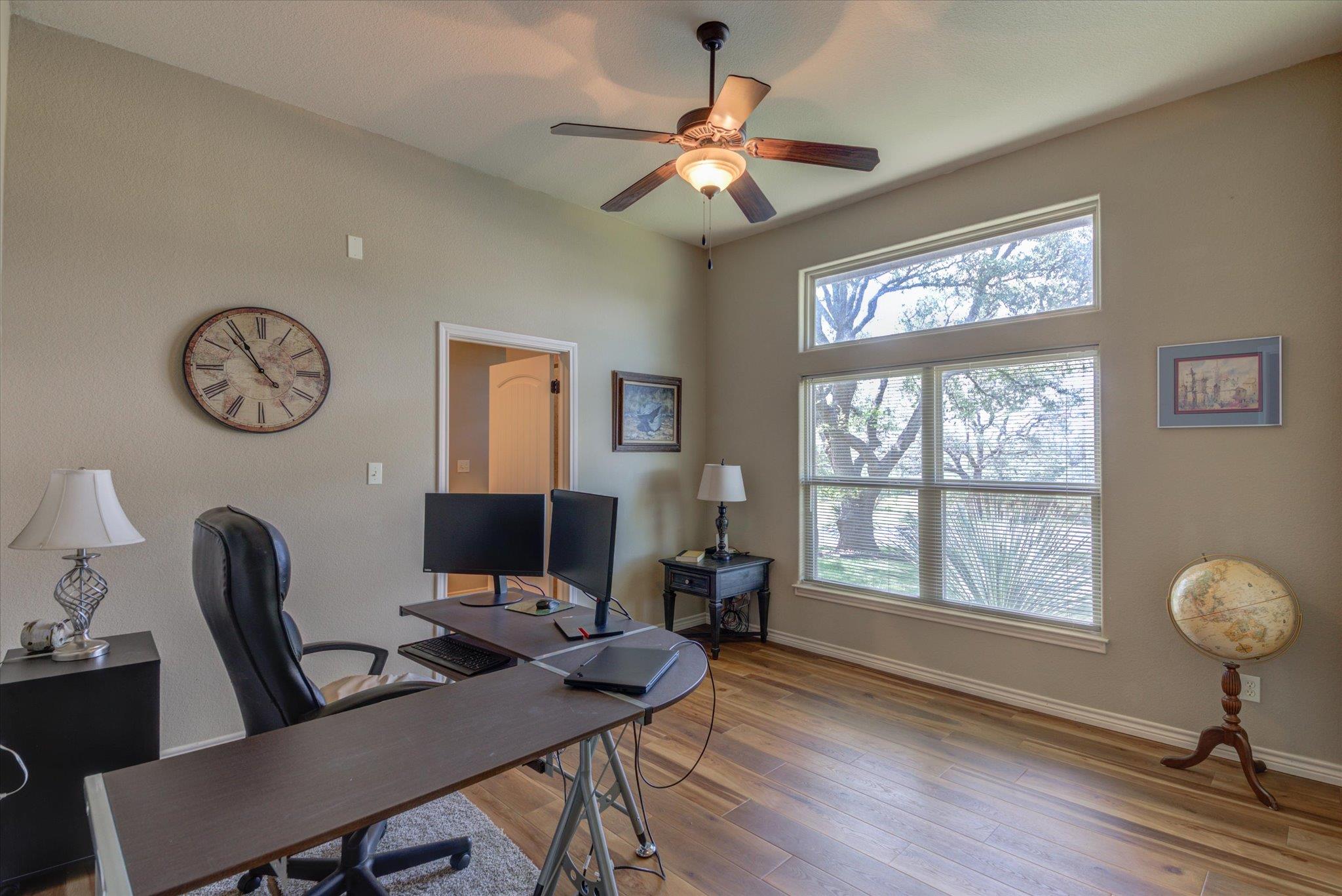 208 Colina Cove Dr Dr, Kingsland, TX 78639