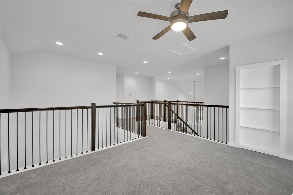 2228 Santa Isabella Dr, Leander, TX 78641