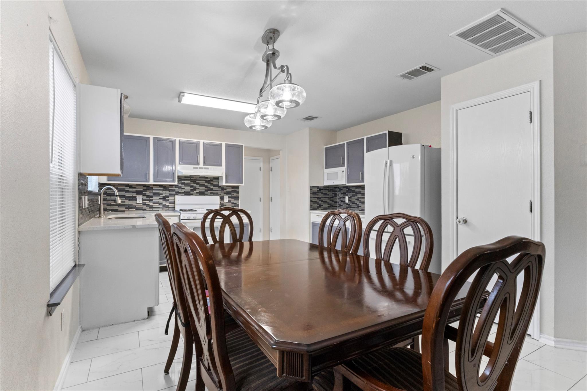 161 Prairie Verbena Dr, Kyle, TX 78640