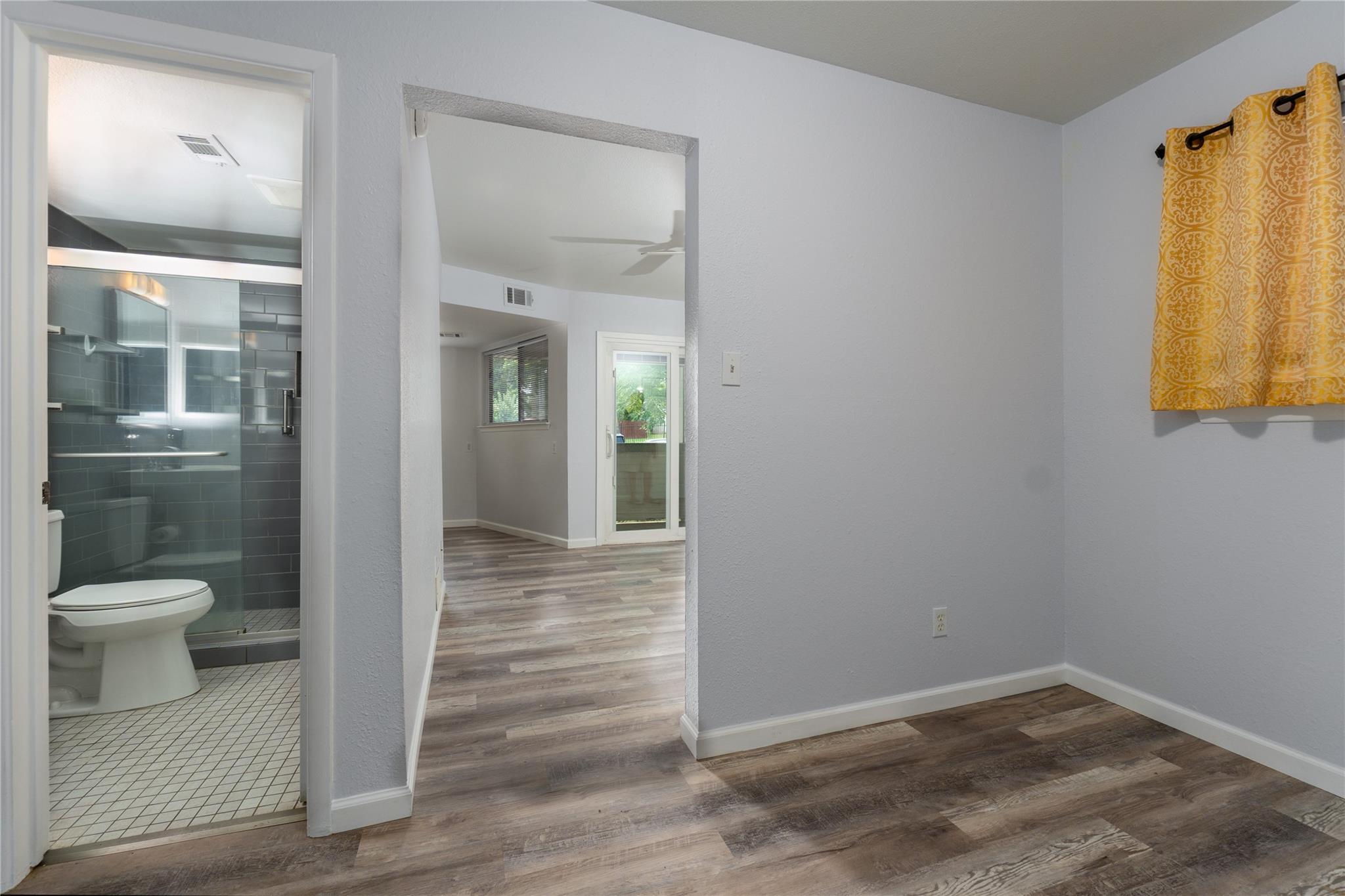 2500 Burleson Rd # 502, Austin, TX 78741