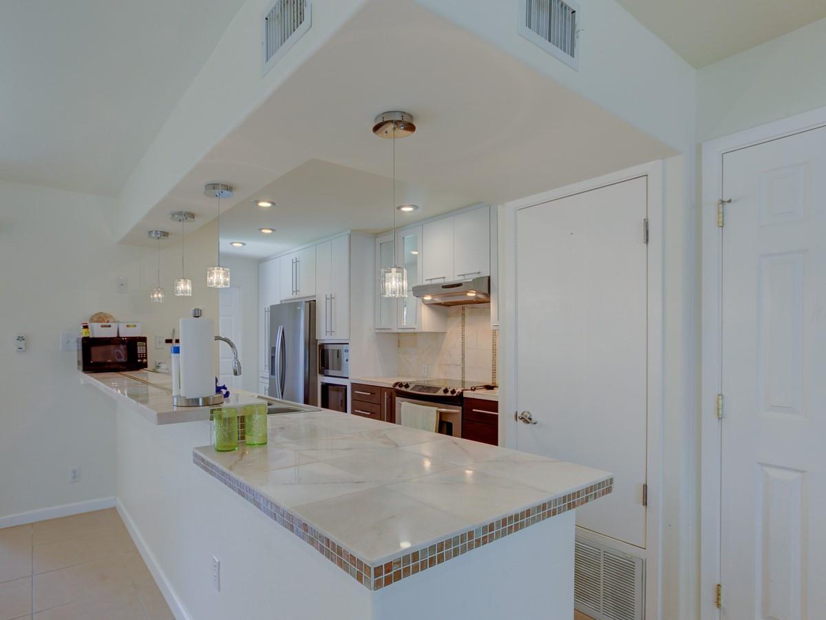 710 Castle Ridge Rd # B, Austin, TX 78746