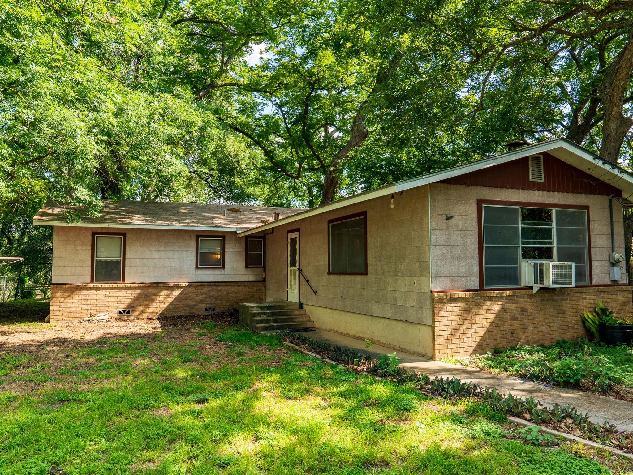 1229 Lone Star Dr, New Braunfels, TX 78130