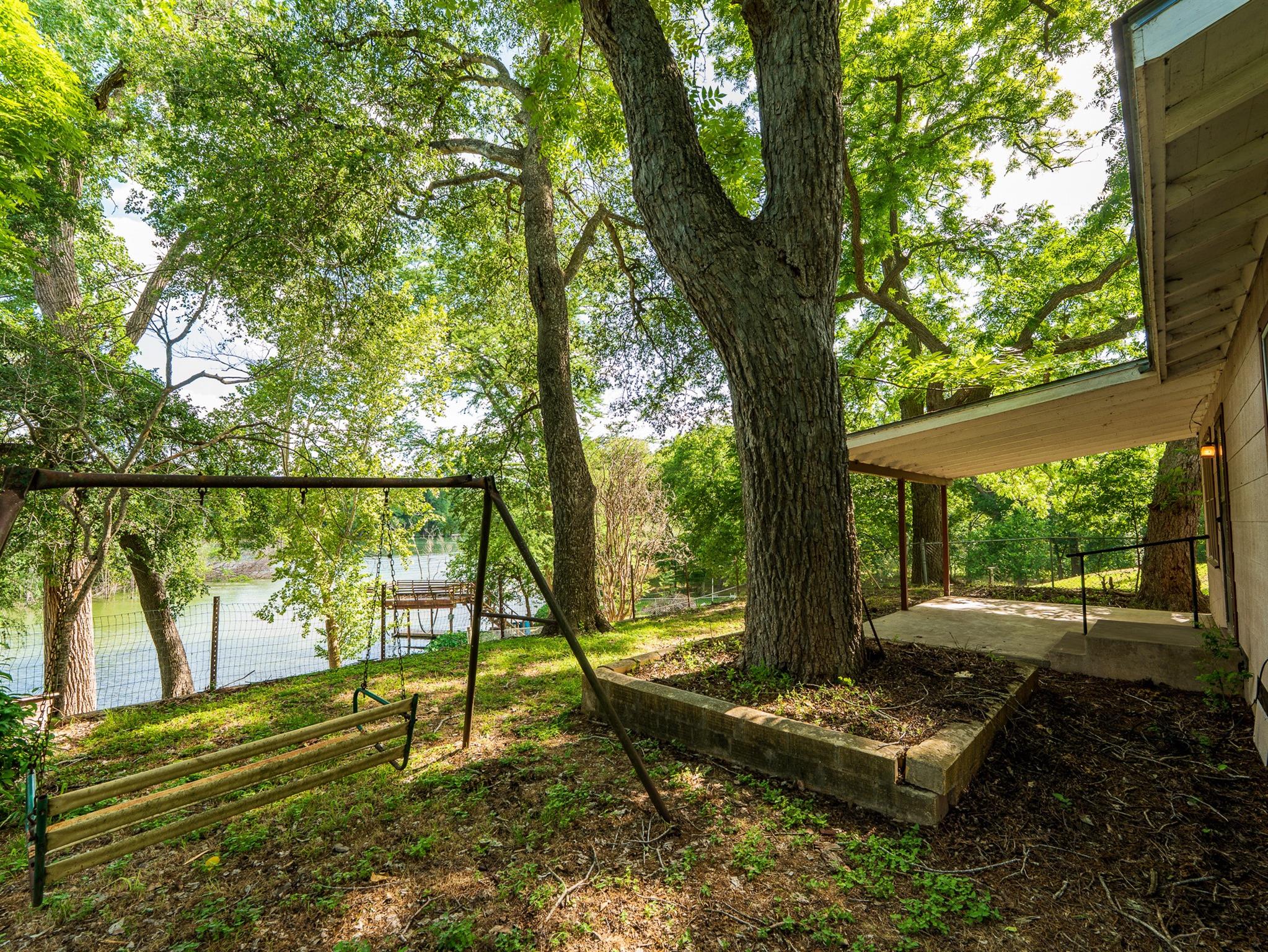 1229 Lone Star Dr, New Braunfels, TX 78130