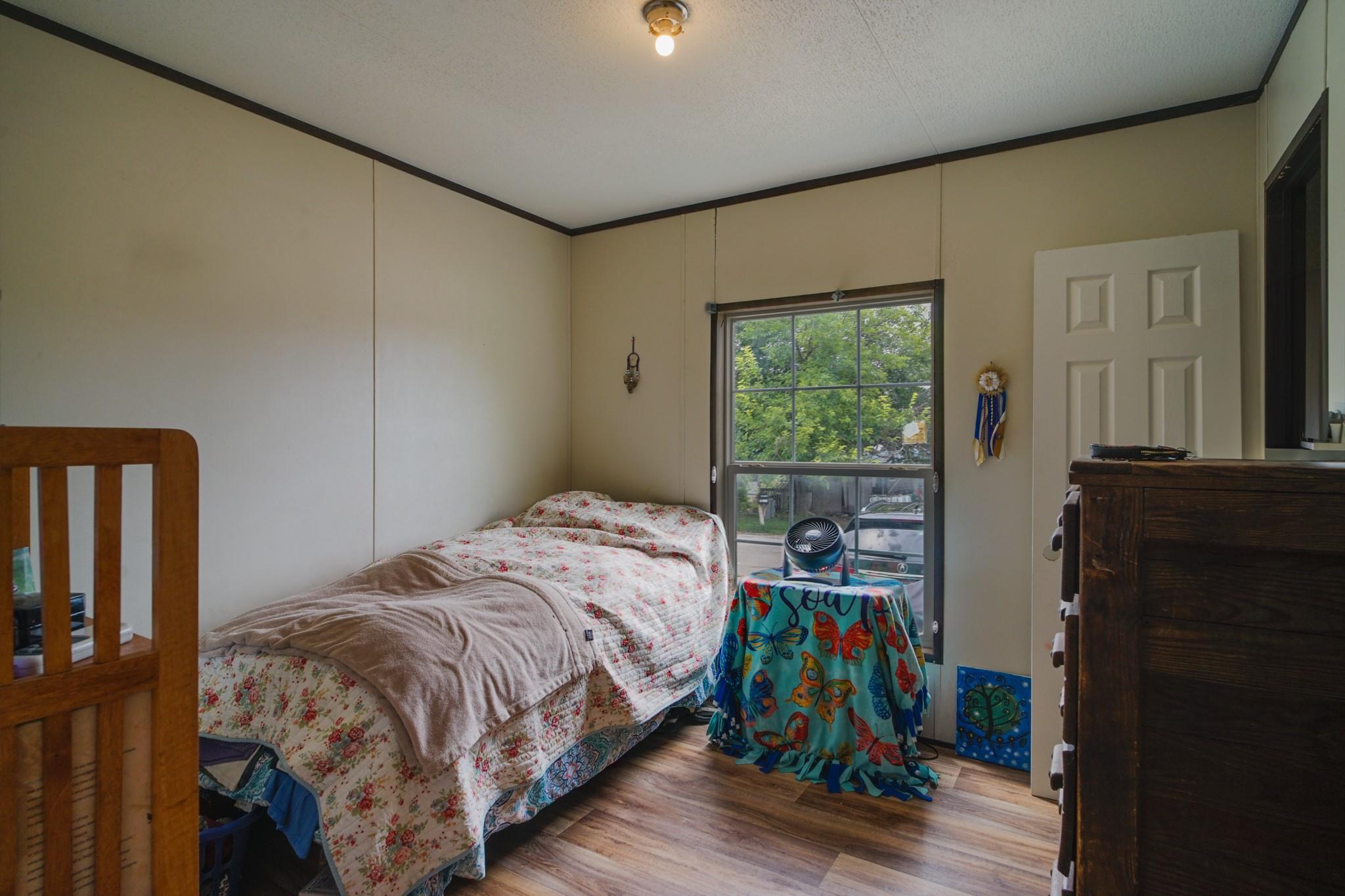 7106 Cowpoke Trl, Lago Vista, TX 78645