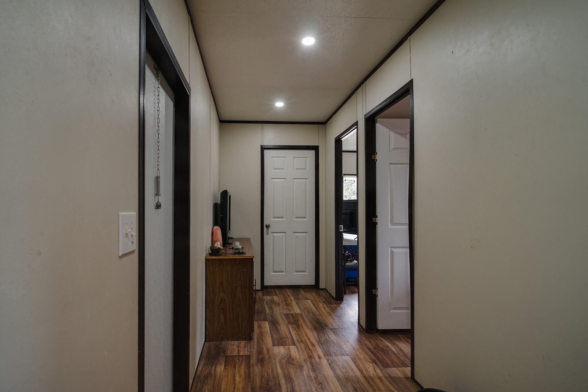 7106 Cowpoke Trl, Lago Vista, TX 78645