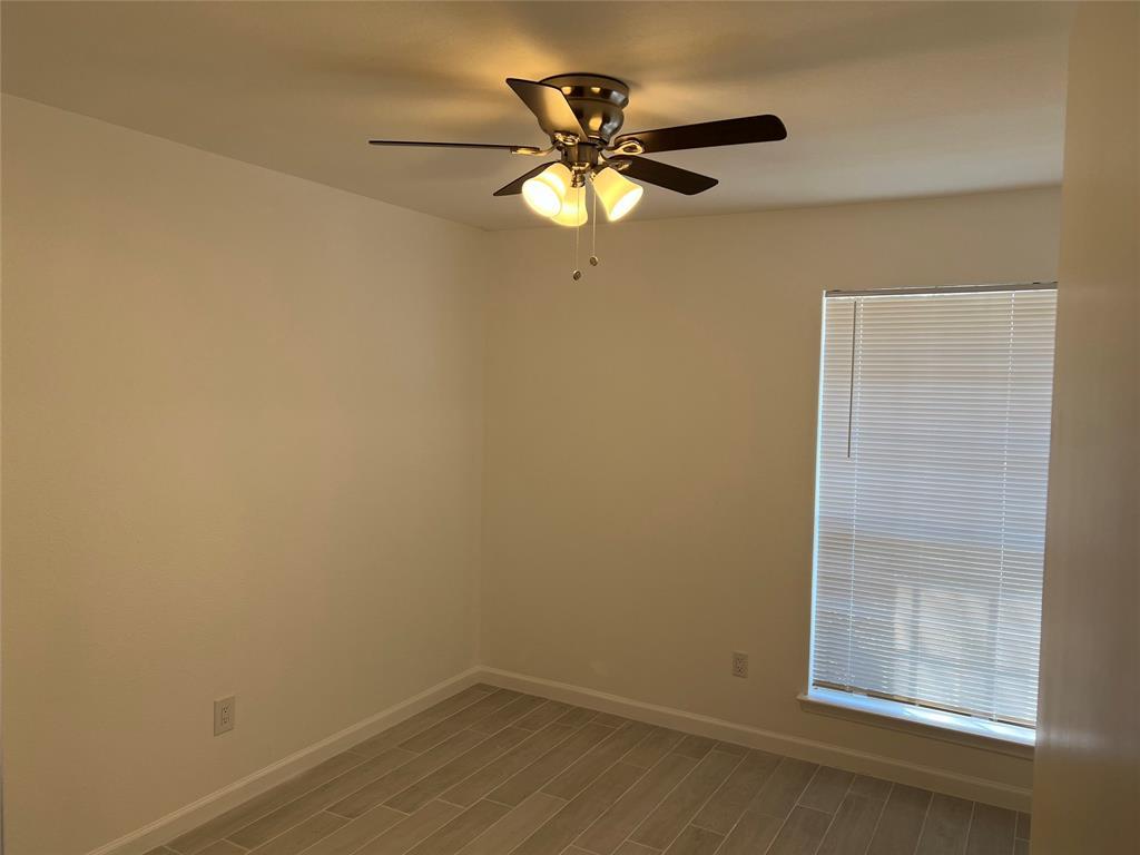1015 E Yager Ln # 77, Austin, TX 78753