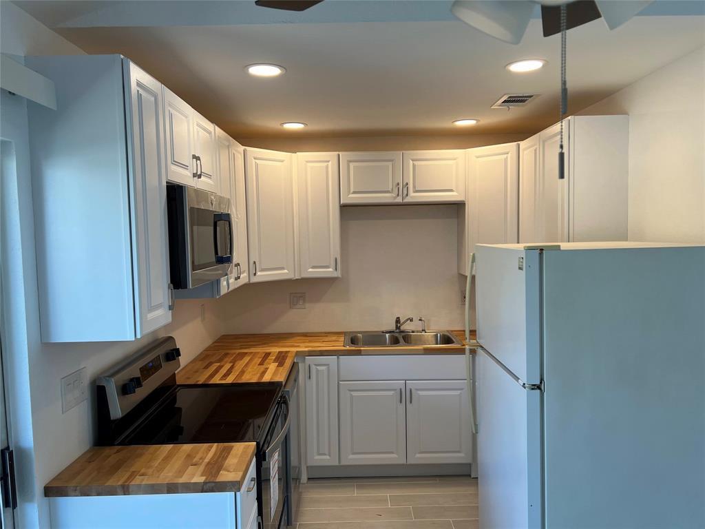 1015 E Yager Ln # 77, Austin, TX 78753
