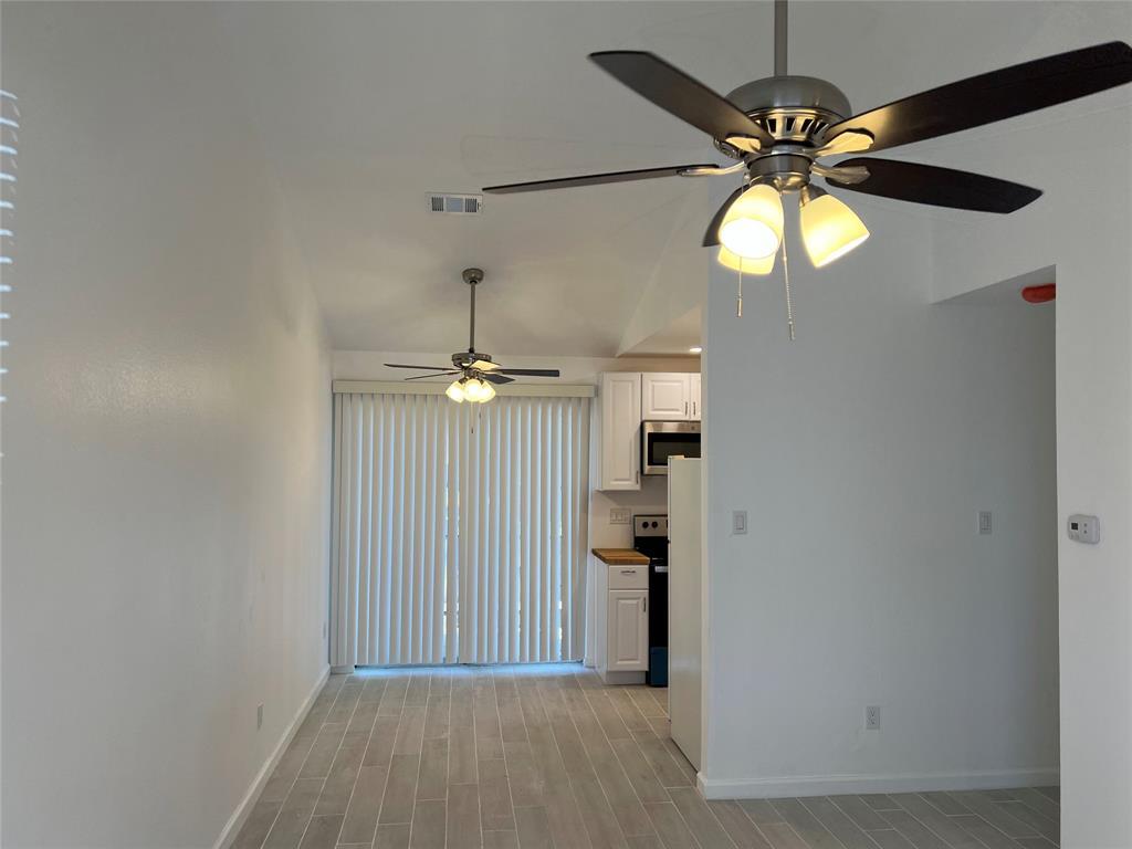 1015 E Yager Ln # 77, Austin, TX 78753