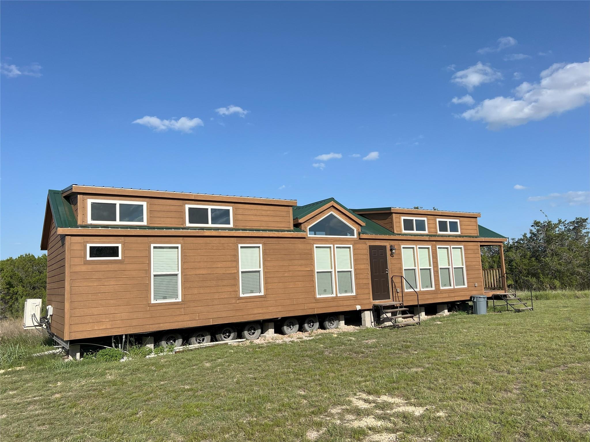 3528 N Fm 1174 Rd, Bertram, TX 78605