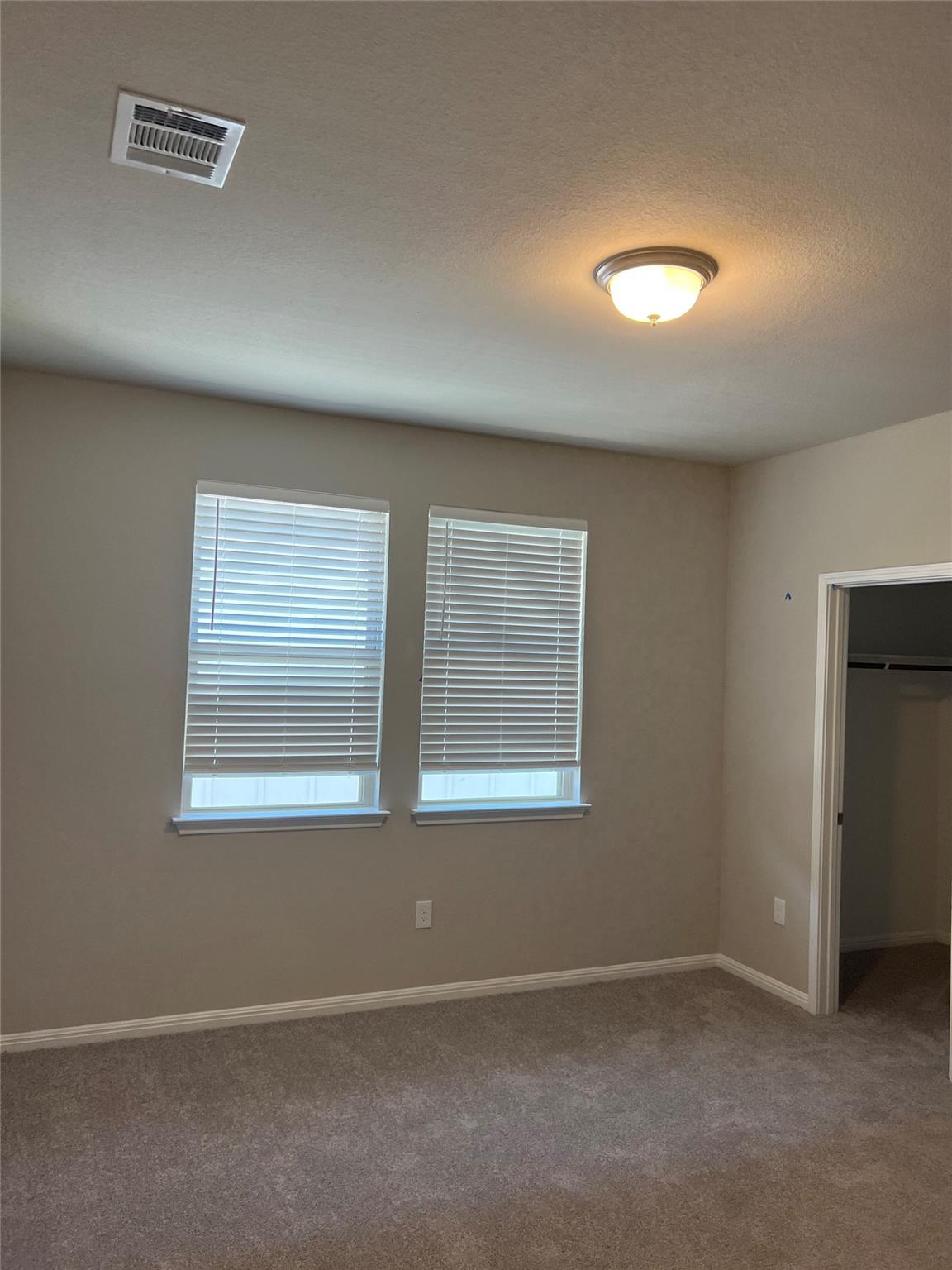 143 MacArthur Dr, Leander, TX 78641