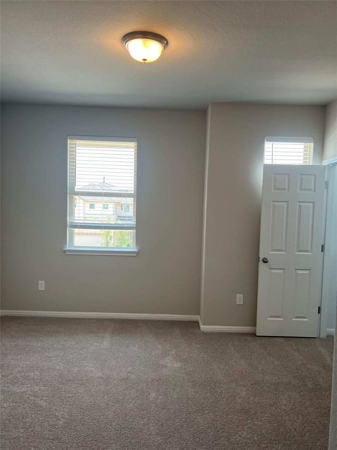 143 MacArthur Dr, Leander, TX 78641