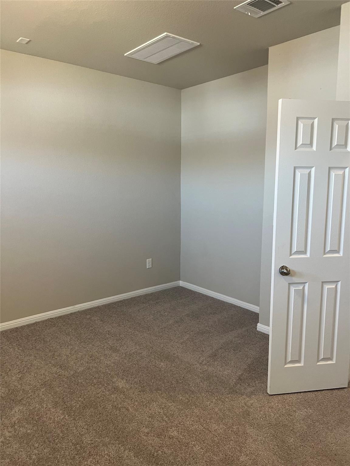143 MacArthur Dr, Leander, TX 78641