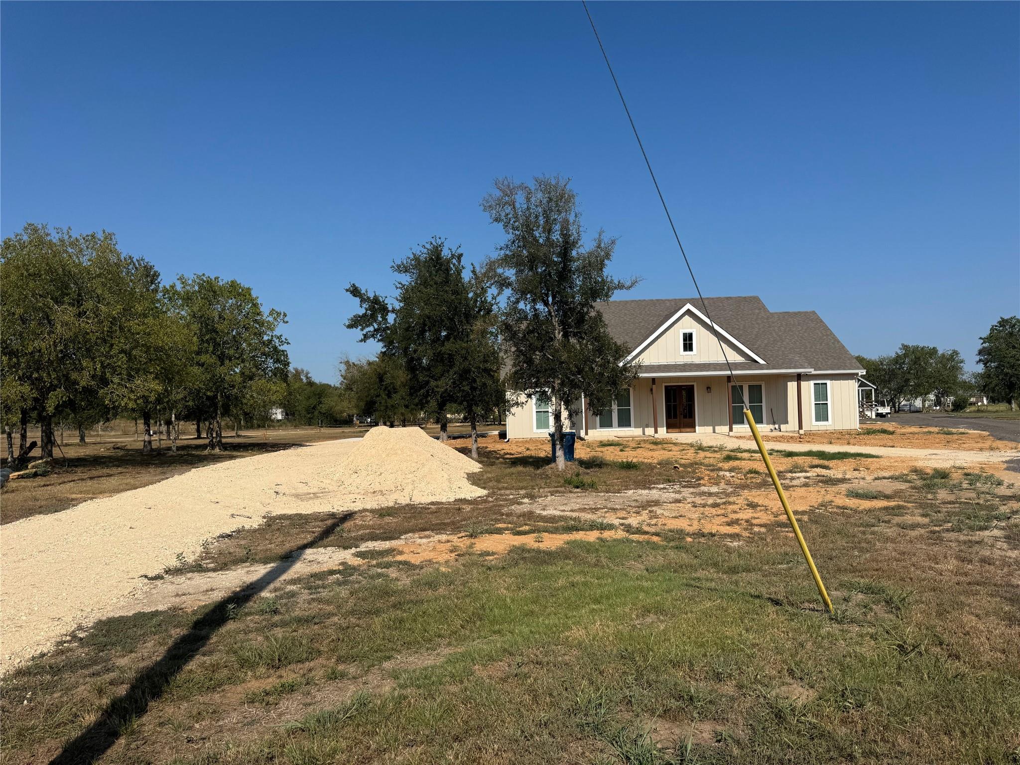 1353 Red Town Rd # B, Elgin, TX 78621