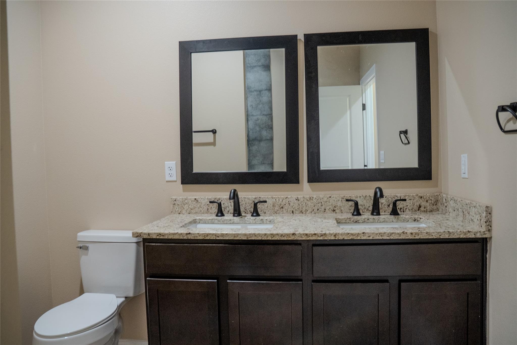 2220 Mc Arthur Ave, Kingsland, TX 78639