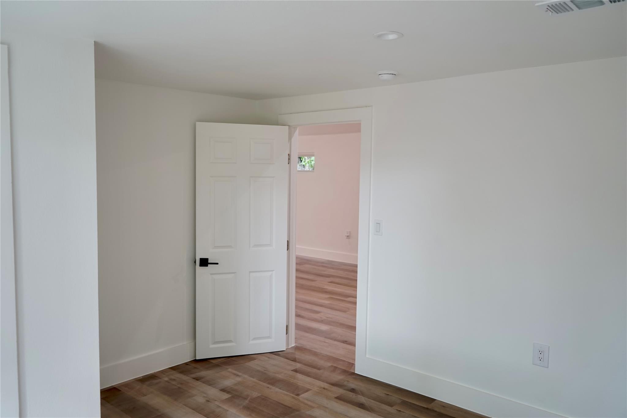 545 W Vaughan St, Bertram, TX 78605